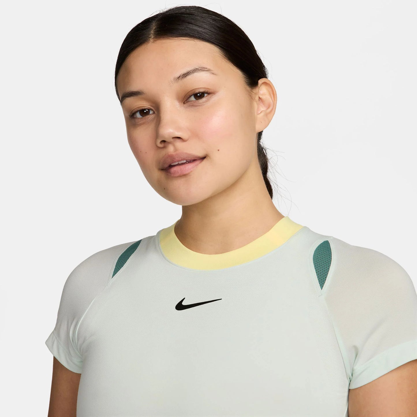 Nike Women Summer Advantage Top - Green