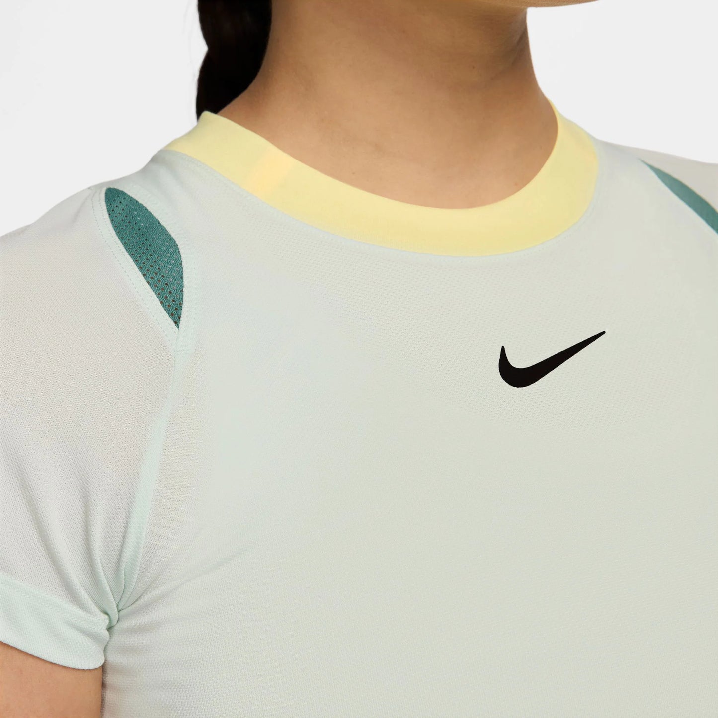 Nike Women Summer Advantage Top - Green